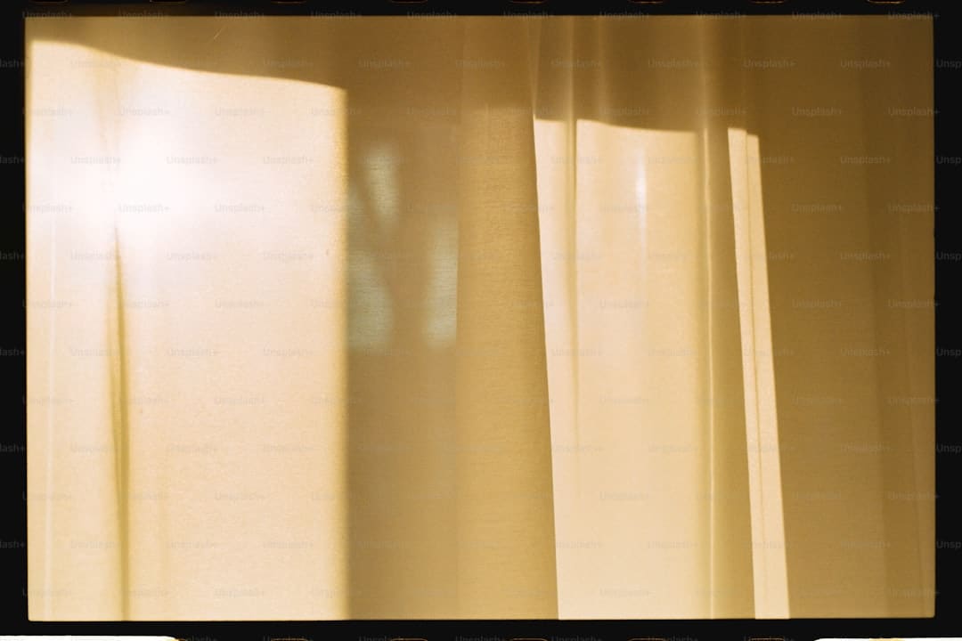 电影《有朵云像你》敞开第二轮限时点映“终会相逢”版终极预告无惧命运英勇再爱